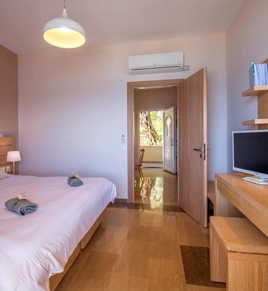 Krouzeri Beach Apartments Katávolos Exteriér fotografie