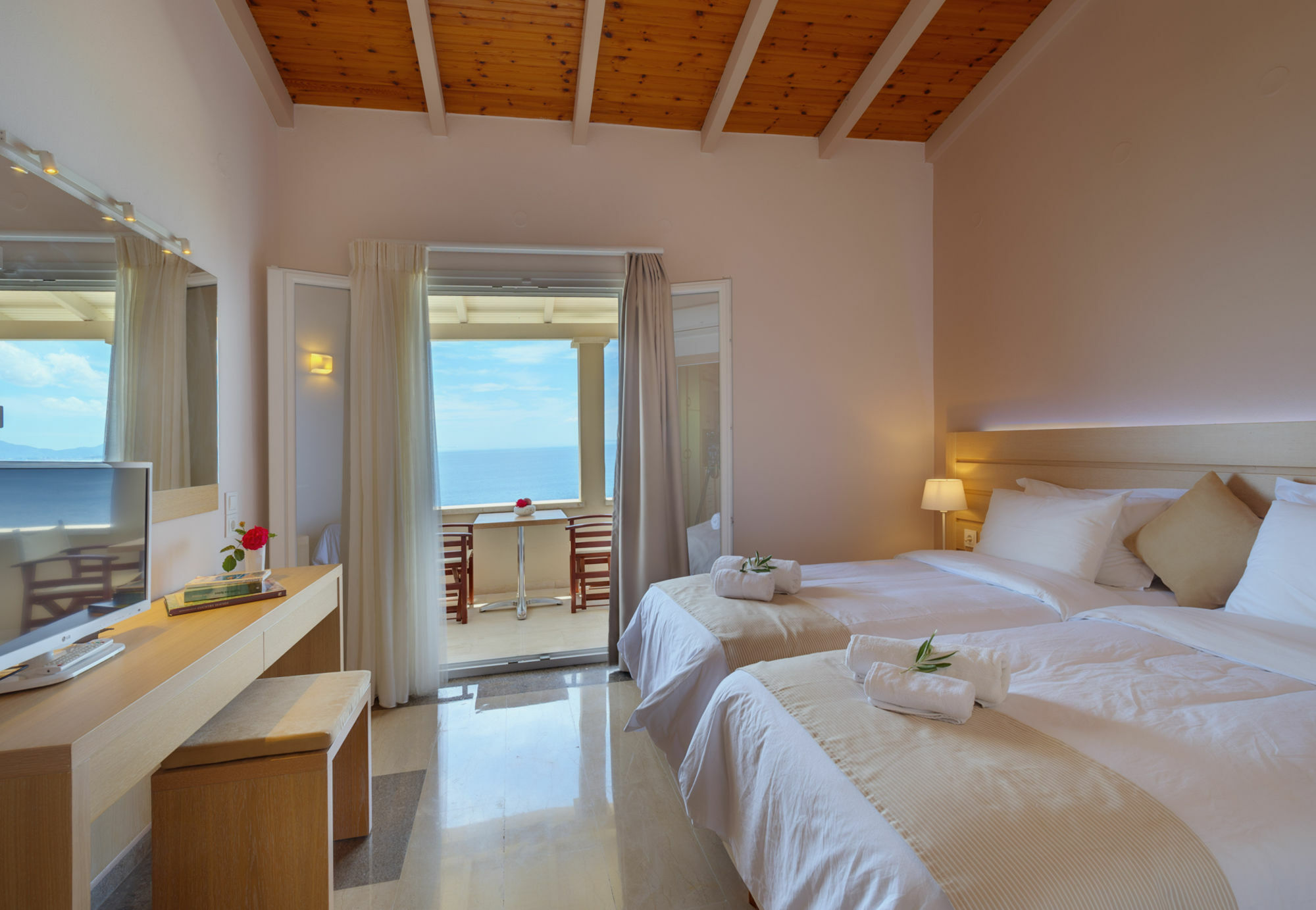 Krouzeri Beach Apartments Katávolos Exteriér fotografie